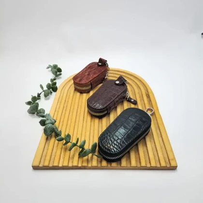 جاکلیدی و جاسوییچی چرم طرح کروکودیل (Zippered Key Holder)