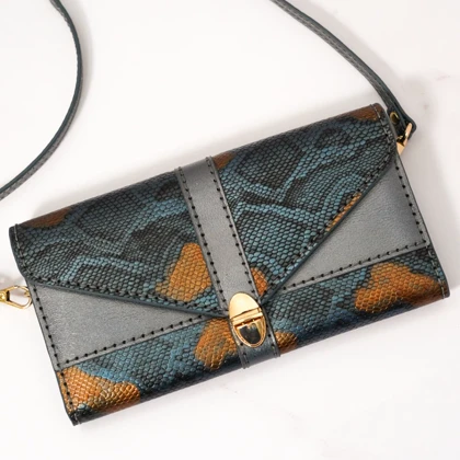 کیف زنانه چرم مدل آرسا