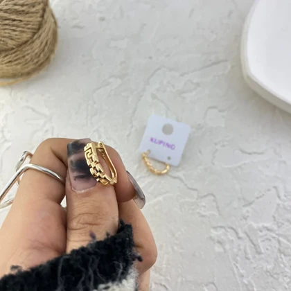 گوشواره زنانه طرح کارتیه ژوپینگ