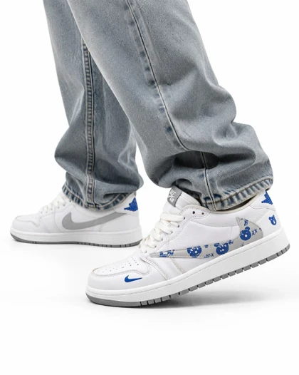 کفش کتانی مردانه مدل نایکی ترویس کاز سفید طوسی آبی Nike travis kawz