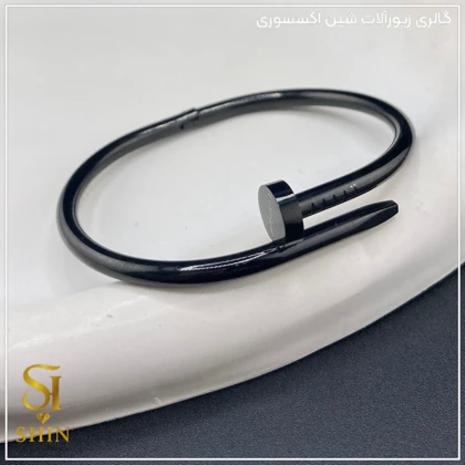 دستبند میخی کد dm345