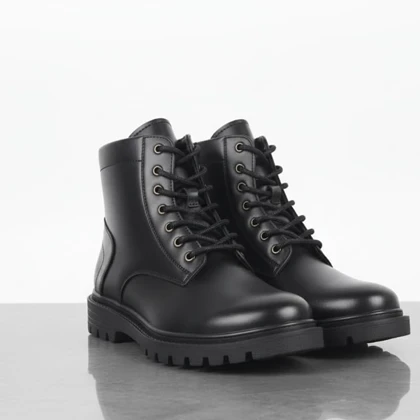 نیم بوت مردانه زیپی مدل Bershka -مشکی ویژه