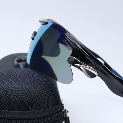 عینک برند OAKLEY کد 181391