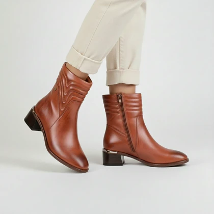 بوت چرم زنانه 372