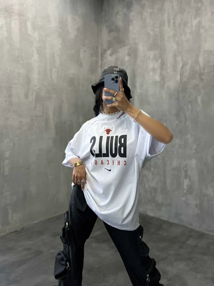 تیشرت BULS