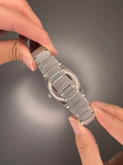 ساعت مچی تیسو پیاریکس صفحه سرمه ای مهندسی Tissot PRX