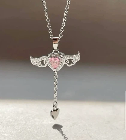 گردنبند قلب بالدار آنجل