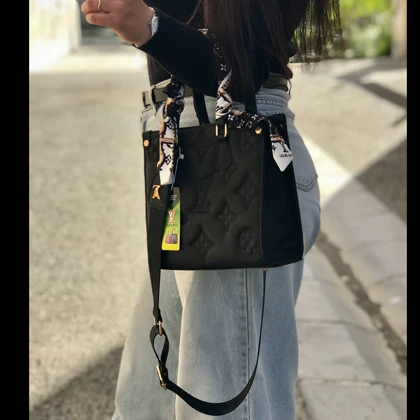 کیف شال دار لویی ویتون Lv وارداتی بزرگ