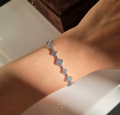 دستبند جواهری آنا D19