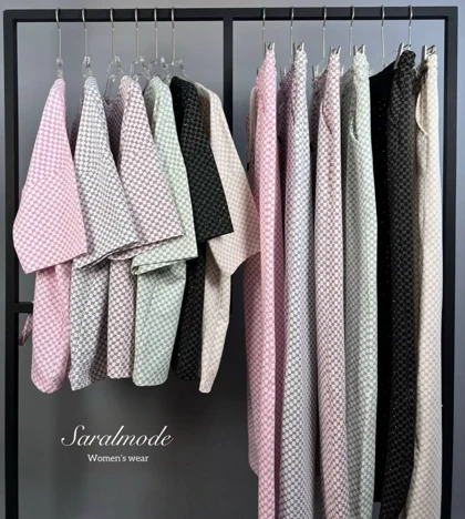 ست ثنا نگین‌دار