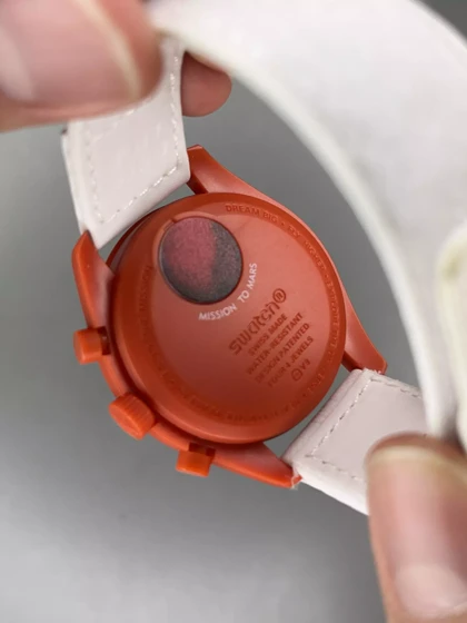 ساعت مچی امگا سواچ ماموریت به مریخ Omega x Swatch Mision to the mars