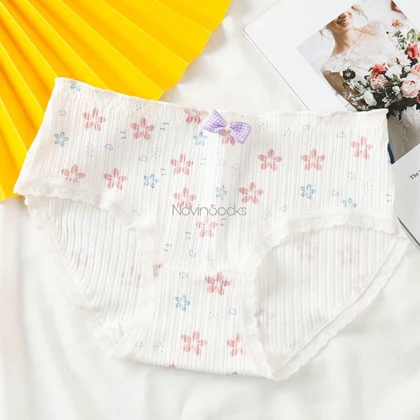 شورت طرح بنفشه