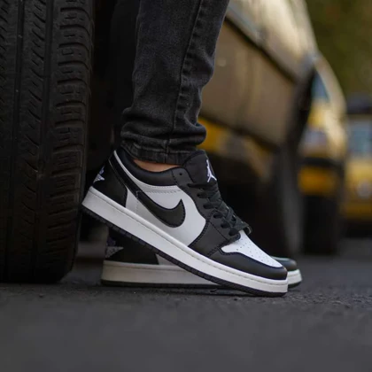 کتانی جردن 1 مشکی سفید بزرگپا کد 607800