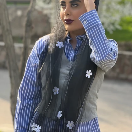 شال توری گلی مشکی