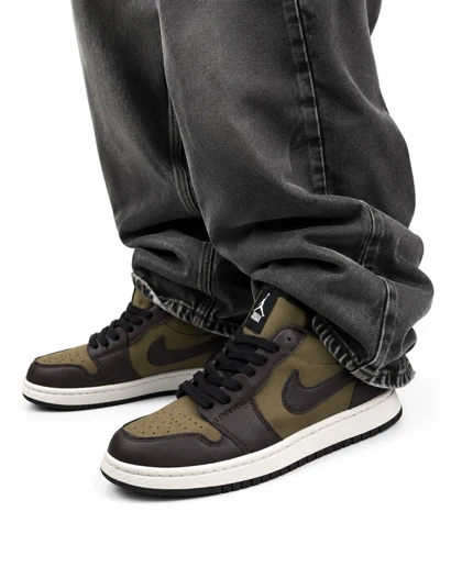 کفش کتانی زنانه مدل جردن وان شتری Nike Air Jordan1