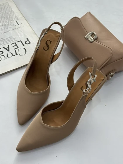 پاشنه پراگ 2449