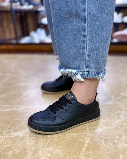 کتانی زنانه ونس سارینا (برند نونا)