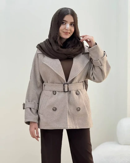 کت دکمه‌ای