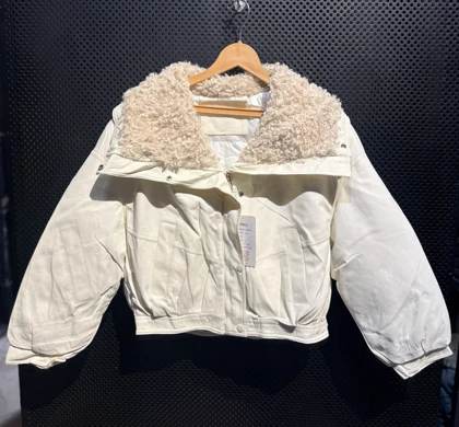 کاپشن زنانه بوفالو واداتی