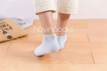 جوراب مچی استیکری