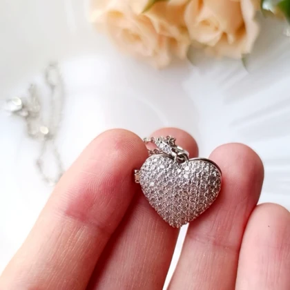 لاکت قلب ظریف