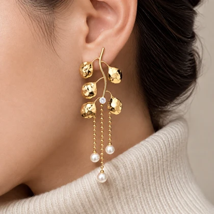 گوشواره اعلی فانتزی کد gm437گالری زیور آلات آوآرین