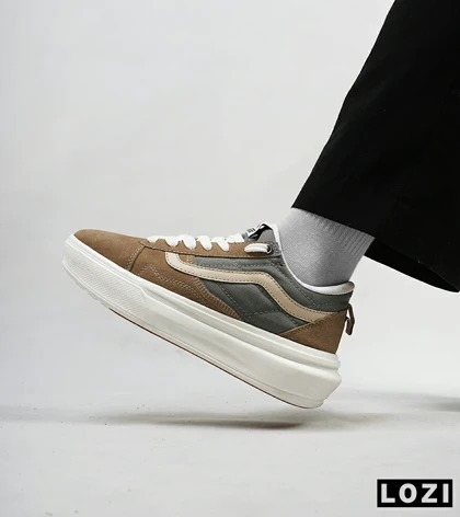 کفش اسنیکرزمردانه قهوه ای خاکستری ونس VANS
