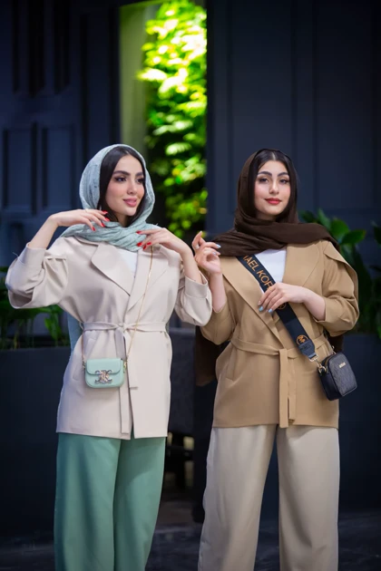 مانتو مازراتی لمه آستین شنل