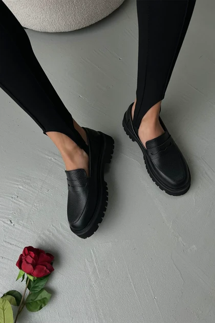 کفش لوفر زنانه استراسونس straswans