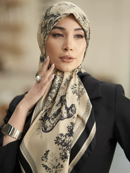 روسری ساتن دیور جنگل