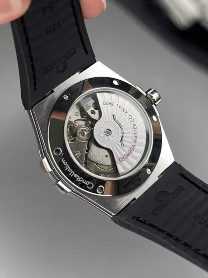 ساعت مچی امگا کانستلیشن بند مشکی صفحه سفید Omega Constellation