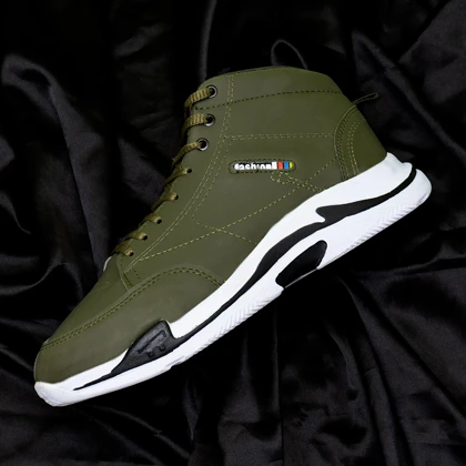 کفش ساق‌دار مردانه زیتونی مدل EMTO ویژه