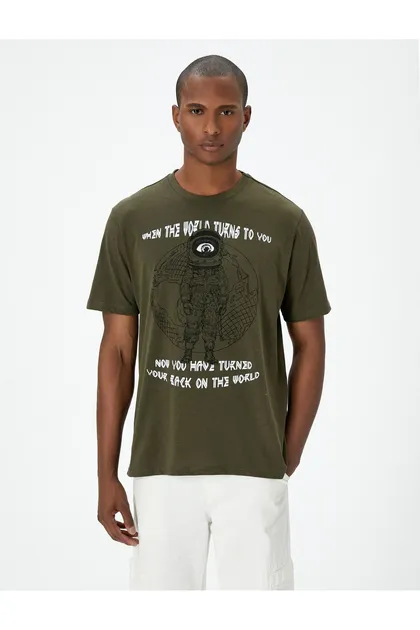 یقه خدمه آستین کوتاه تیشرت چاپ شعار TYC69080BAFEBB2761