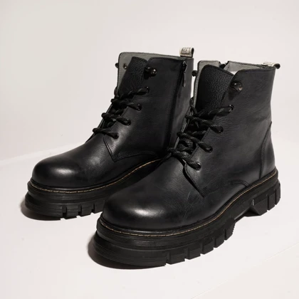 نیم بوت چرم مردانه مشکی مدل fabio