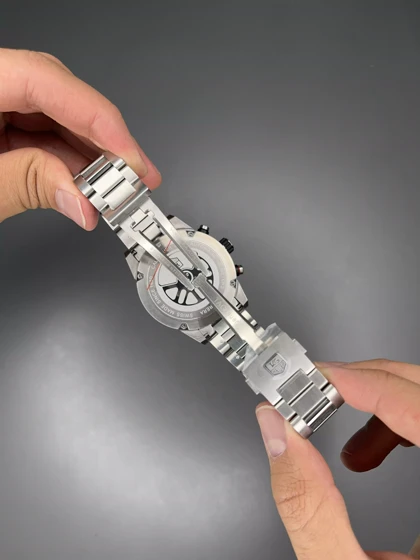 ساعت مچی تگ هویر کورنوگراف بند سیلور صفحه اسکلتون Tag Heuer