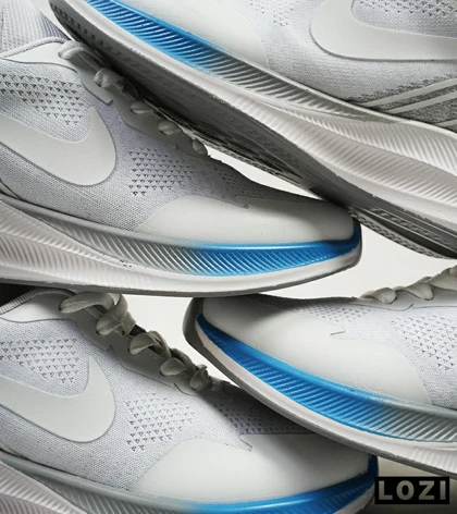 کفش کتانی مردانه و زنانه سفید Nike air zoom مدل 4326