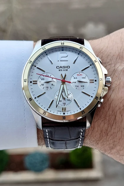 ساعت مردانه اورجینال کاسیو casio