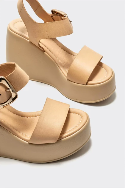 صندل زنانه اله elle