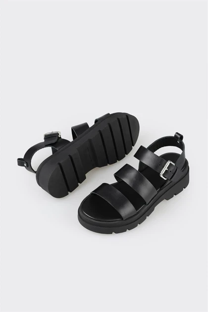 صندل اسپرت زنانه اله elle