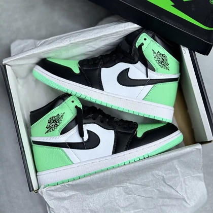 کفش نایک ایر جردن وان ساق‌دار مشکی سبز Nike Air Jordan 1 High Black Green