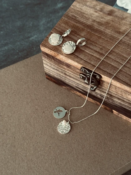 گوشواره و گردنبند موج مروارید