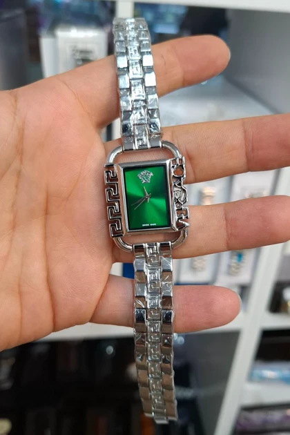 ساعت مچی زنانه ورساچه Versace موتور کوارتز باکیفیت و طراحی زیبا
