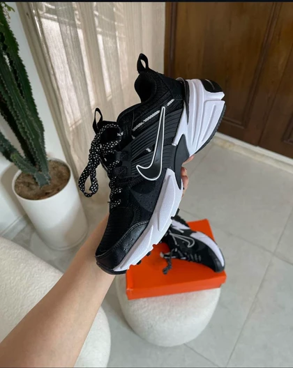 نایک وی تو کی ران Nike v2k run کد 604