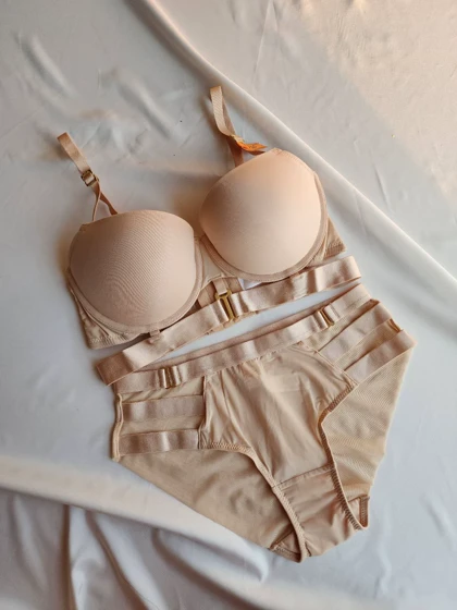 ست شورت و سوتین جکدار فنردار اروپایی کد: 5315