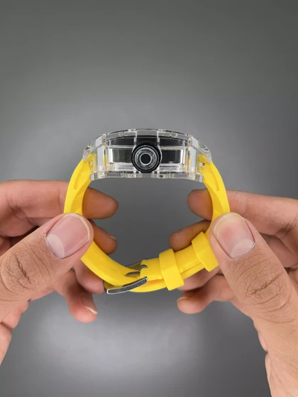 ساعت مچی ریچارد میل صفحه اسکلتون بند رابر زرد Richard Mille