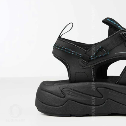 صندل اسنوهاک NAICA BLACK