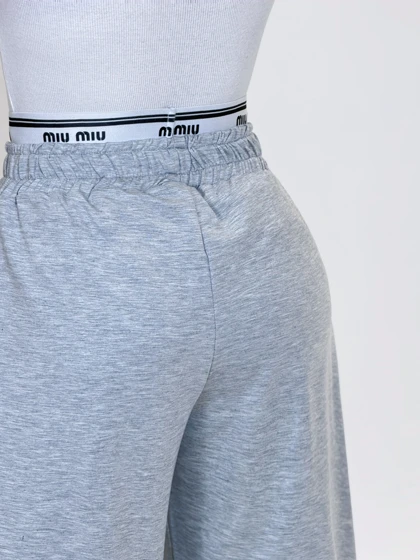 7211-شلوار جاگر miu miu