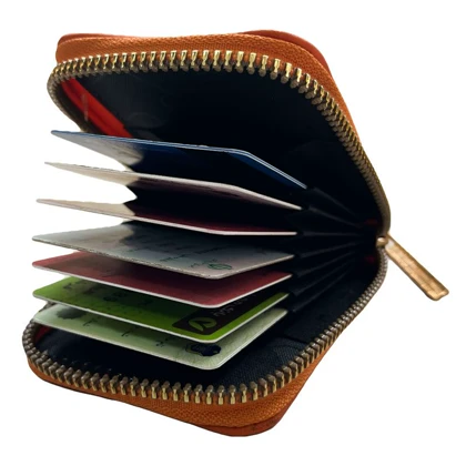 جاکارتی دخترانه چشمک