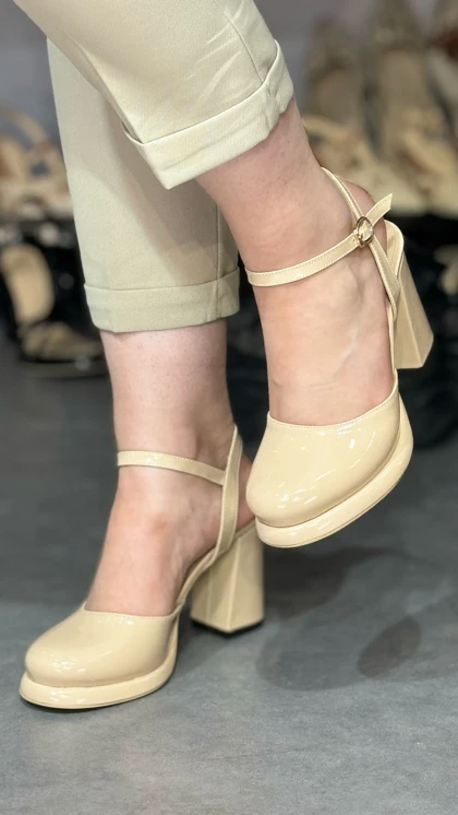 6112p - پاشنه لژدار 6112p