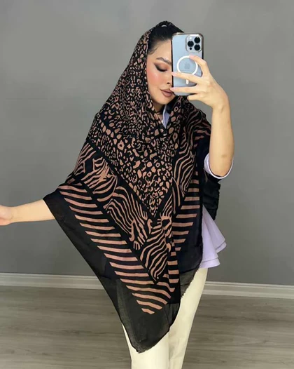 روسری یالق طرح پلنگی
